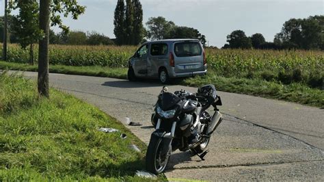 ongeval scherpenheuvel|Motards in levensgevaar na aanrijding door ...